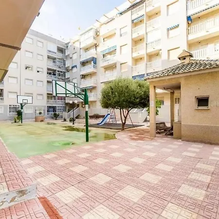 Mila Sloneczny Apartament W Torrevieja Centrum Exterior photo
